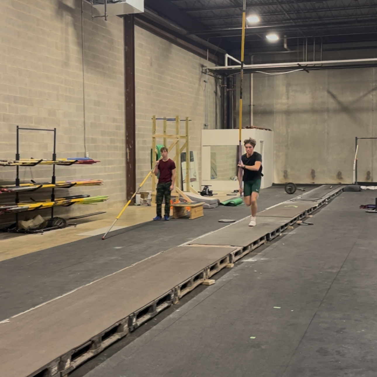 Indoor Pole Vault & High Jump in Maryland [Sandstorm]